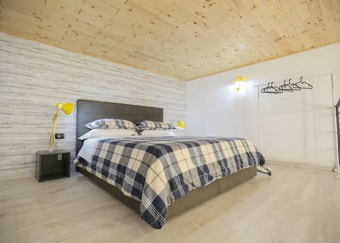 Santa Chiara Loft Апартаменты