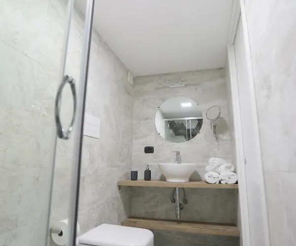 Santa Chiara Loft * 나폴리