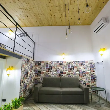 アパート Santa Chiara Loft ナポリ